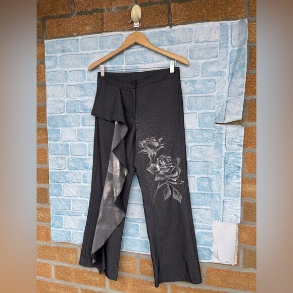 Save the Queen Overlap Pants size small - Picture 2 of 16